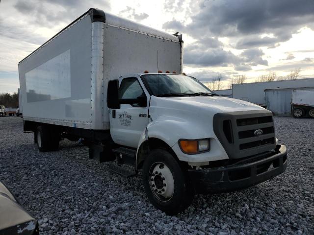 3FRNF7FA8FV745496 - 2015 FORD F750 SUPER DUTY WHITE photo 4