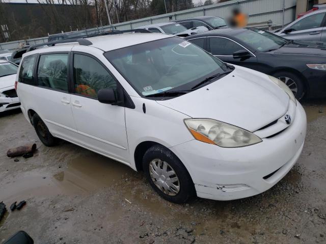 5TDKK4CC1AS324427 - 2010 TOYOTA SIENNA CE WHITE photo 4