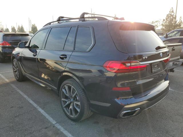 5UXCX6C06L9C49878 - 2020 BMW X7 M50I BLACK photo 2