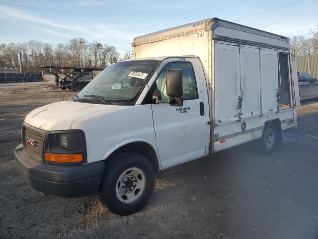 2010 GMC SAVANA CUTAWAY G3500, 