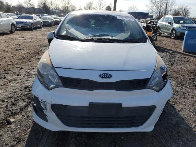 KNADM5A3XG6600332 - 2016 KIA RIO LX WHITE photo 5