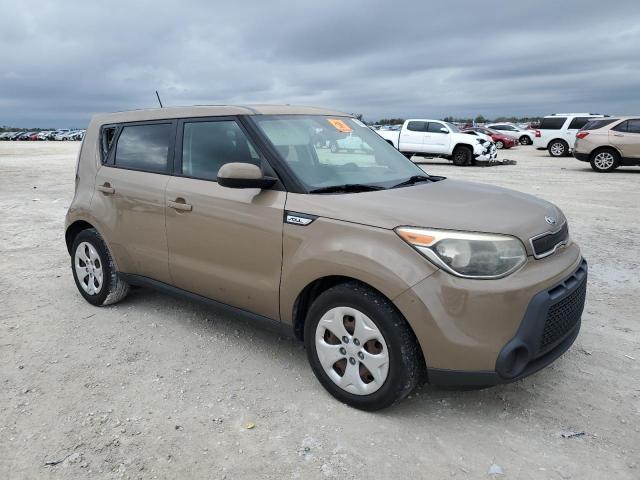 KNDJN2A26F7218834 - 2015 KIA SOUL TAN photo 4