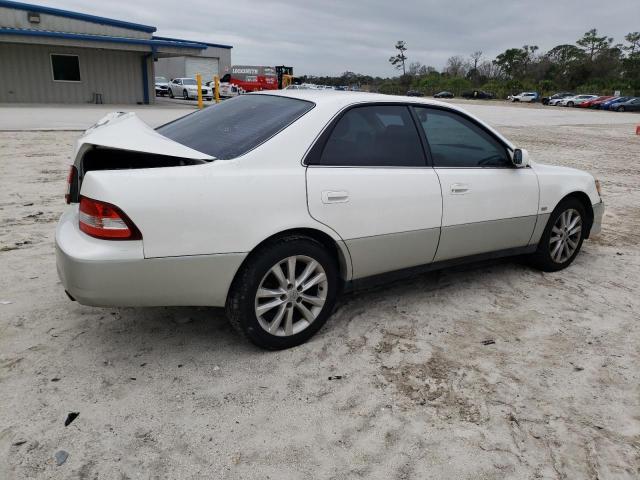 JT8BF28G8Y5095831 - 2000 LEXUS ES 300 WHITE photo 3