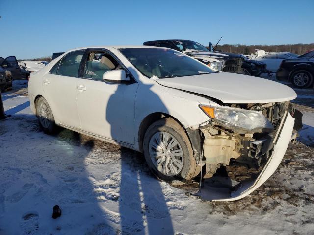 4T1BF1FKXCU576533 - 2012 TOYOTA CAMRY BASE WHITE photo 4