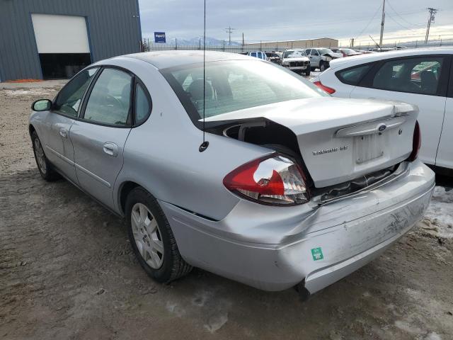 1FAFP53U55A302554 - 2005 FORD TAURUS SE SILVER photo 2