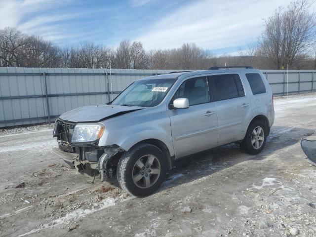 5FNYF4H59BB037755 - 2011 HONDA PILOT EXL SILVER photo 1