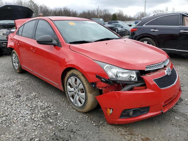 1G1PA5SH9E7193123 - 2014 CHEVROLET CRUZE LS RED photo 4