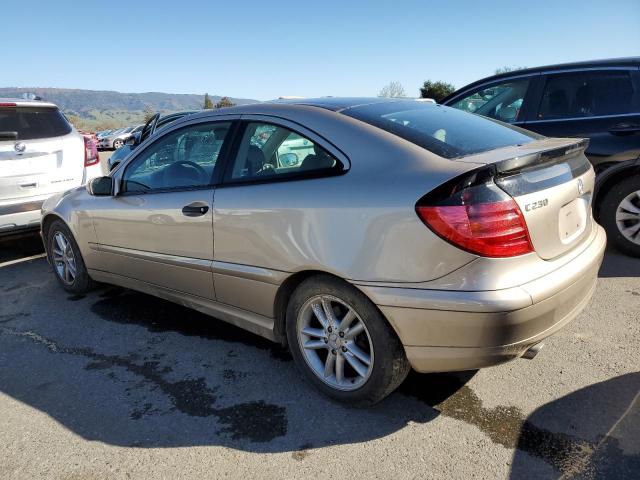 WDBRN40J13A390984 - 2003 MERCEDES-BENZ C 230K SPORT COUPE BEIGE photo 2