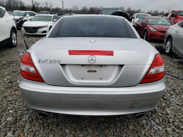 WDBWK54F18F187949 - 2008 MERCEDES-BENZ SLK 280 SILVER photo 6