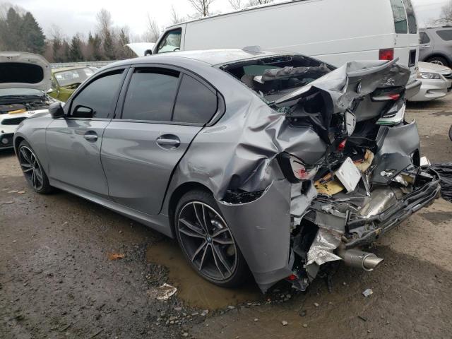 3MW89FF08P8C80394 - 2023 BMW 330XI Сұр фото 2