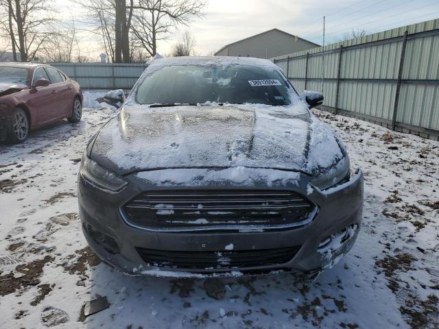 3FA6P0H77FR101106 - 2015 FORD FUSION SE GRAY photo 5