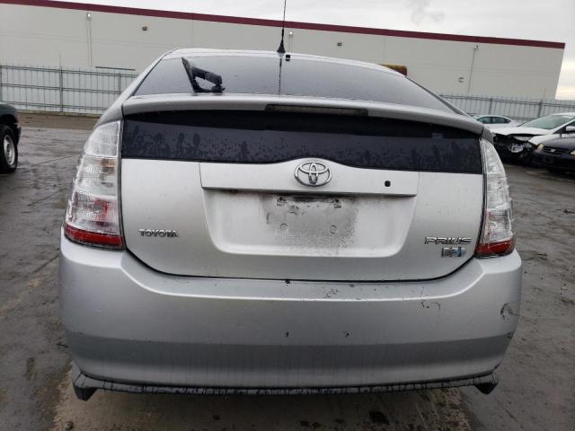 JTDKB20U667539790 - 2006 TOYOTA PRIUS SILVER photo 6