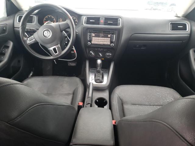 3VWDX7AJ2BM395583 - 2011 VOLKSWAGEN JETTA SE CREAM photo 8