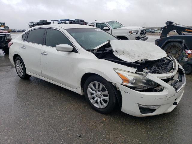 1N4AL3APXEC167292 - 2014 NISSAN ALTIMA 2.5 WHITE photo 4