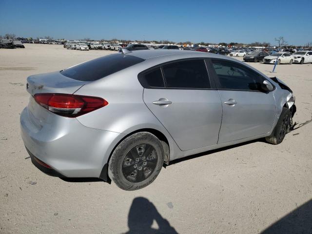 3KPFK4A76JE234594 - 2018 KIA FORTE LX SILVER photo 3