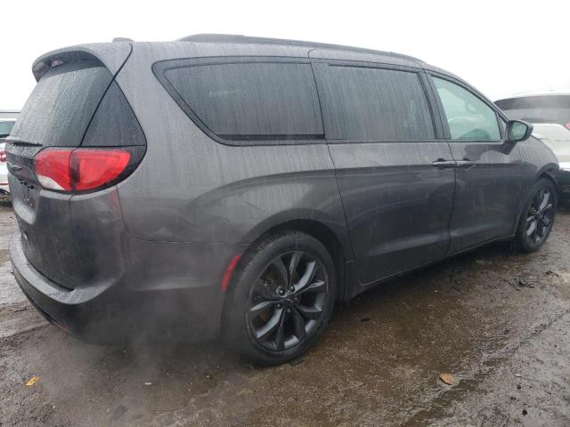 2C4RC1FG5KR732903 - 2019 CHRYSLER PACIFICA TOURING PLUS GRAY photo 3