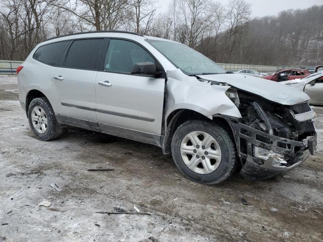 1GNKREED7BJ283458 - 2011 CHEVROLET TRAVERSE LS SILVER photo 4