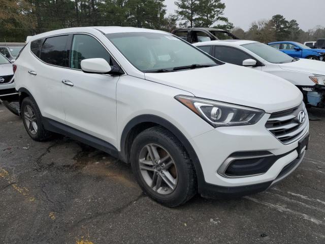 5NMZT3LB8JH080999 - 2018 HYUNDAI SANTA FE S WHITE photo 4