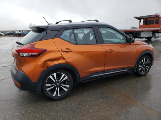 3N1CP5CU6JL524927 - 2018 NISSAN KICKS S ORANGE photo 3