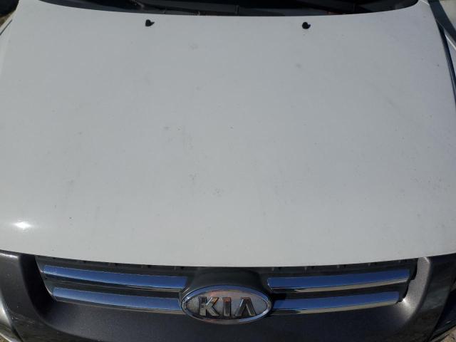 KNDJE723167185424 - 2006 KIA NEW SPORTA WHITE photo 12