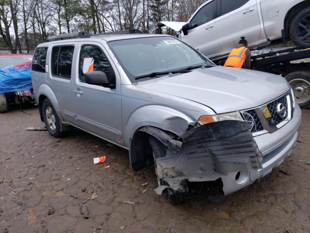 5N1AR18U35C788555 - 2005 NISSAN PATHFINDER LE SILVER photo 4