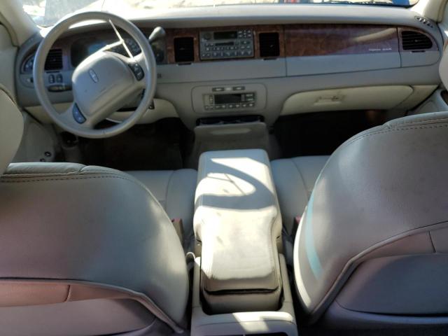 1LNHM81W32Y644066 - 2002 LINCOLN TOWN CAR EXECUTIVE TEAL photo 8