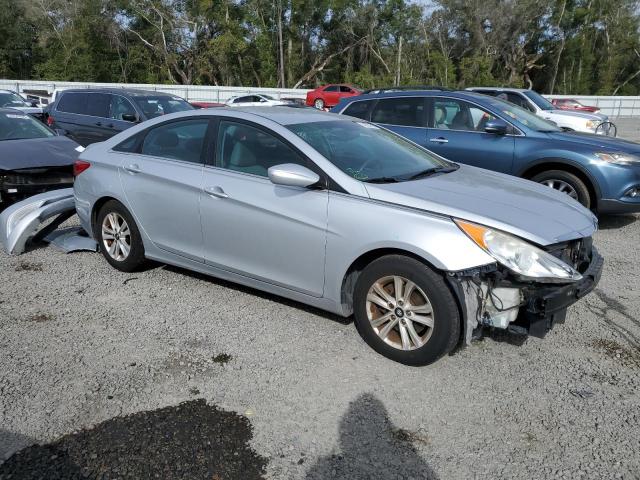 5NPEB4AC8DH721501 - 2013 HYUNDAI SONATA GLS SILVER photo 4