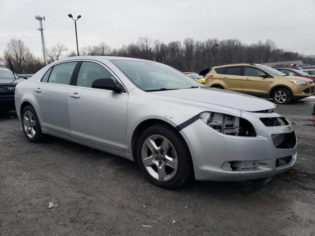 1G1ZC5EB7AF132315 - 2010 CHEVROLET MALIBU 1LT SILVER photo 4