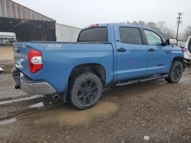 5TFDW5F17KX817134 - 2019 TOYOTA TUNDRA CREWMAX SR5 BLUE photo 3