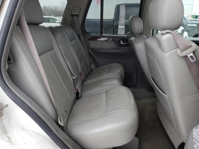 1GKDT13S562346896 - 2006 GMC ENVOY WHITE photo 11