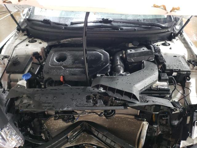 5NPE24AF1JH613565 - 2018 HYUNDAI SONATA SE WHITE photo 11