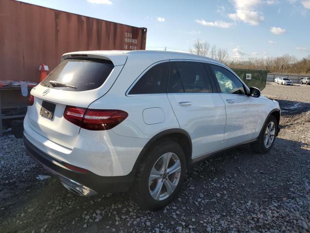 WDC0G4JB7JV060052 - 2018 MERCEDES-BENZ GLC 300 WHITE photo 3