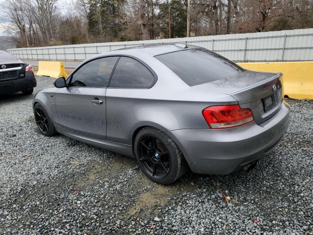 WBAUC9C59CVM11891 - 2012 BMW 135 I GRAY photo 2