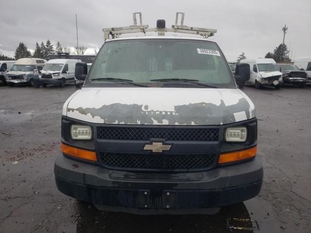 1GCWGFBA1B1154034 - 2011 CHEVROLET EXPRESS G2 WHITE photo 5