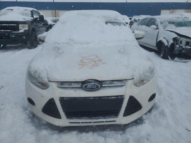 1FADP3F24DL242839 - 2013 FORD FOCUS SE WHITE photo 5