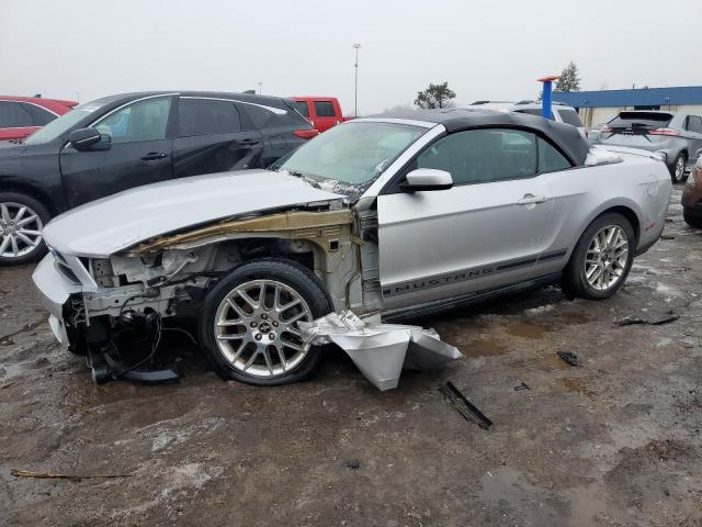 1ZVBP8EM9C5216108 - 2012 FORD MUSTANG SILVER photo 1