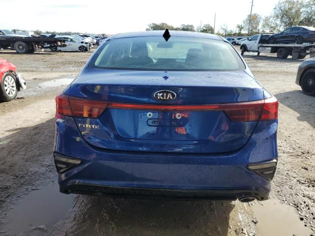 3KPF24AD8KE129417 - 2019 KIA FORTE FE BLUE photo 6