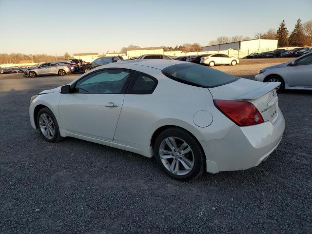 1N4AL2EPXDC157400 - 2013 NISSAN ALTIMA S WHITE photo 2