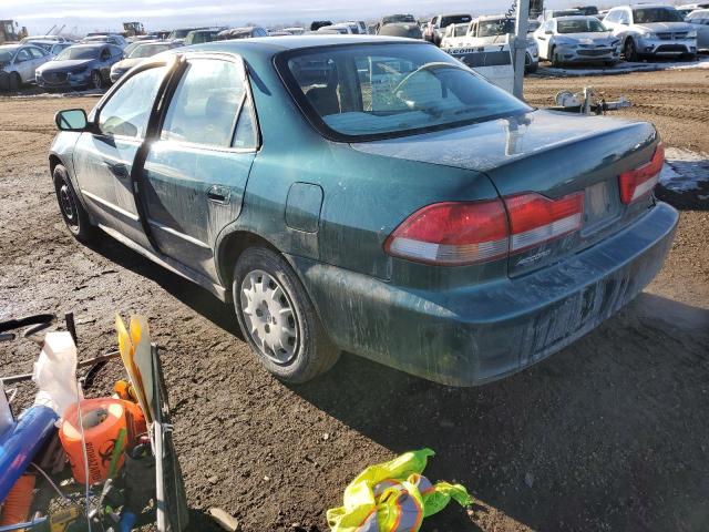 1HGCG66552A013534 - 2002 HONDA ACCORD LX GREEN photo 2