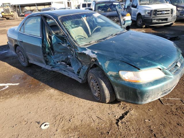 1HGCG66552A013534 - 2002 HONDA ACCORD LX GREEN photo 4