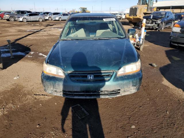 1HGCG66552A013534 - 2002 HONDA ACCORD LX GREEN photo 5