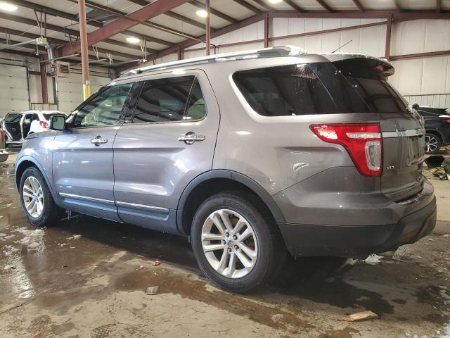 1FMHK8D81BGA63299 - 2011 FORD EXPLORER XLT GRAY photo 2