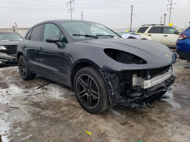 WP1AA2A55KLB07181 - 2019 PORSCHE MACAN BLACK photo 4