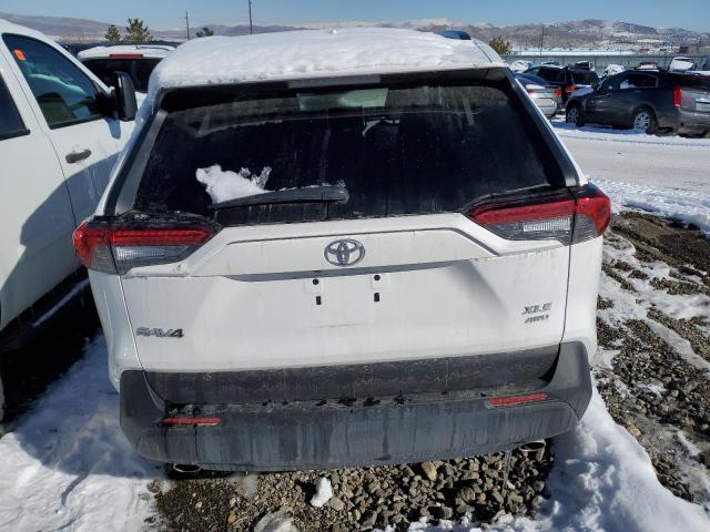 2T3A1RFV0KC036506 - 2019 TOYOTA RAV4 XLE PREMIUM WHITE photo 6