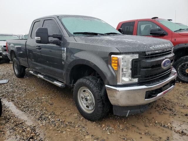 1FT7X2B64HEE50840 - 2017 FORD F250 SUPER DUTY GRAY photo 4