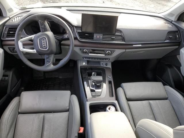 WA1F2AFY6M2031720 - 2021 AUDI Q5 PRESTIGE 绿色 照片 8