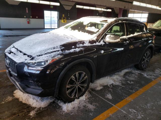 SJKCH5CR0HA036075 - 2017 INFINITI QX30 BASE BLACK photo 1