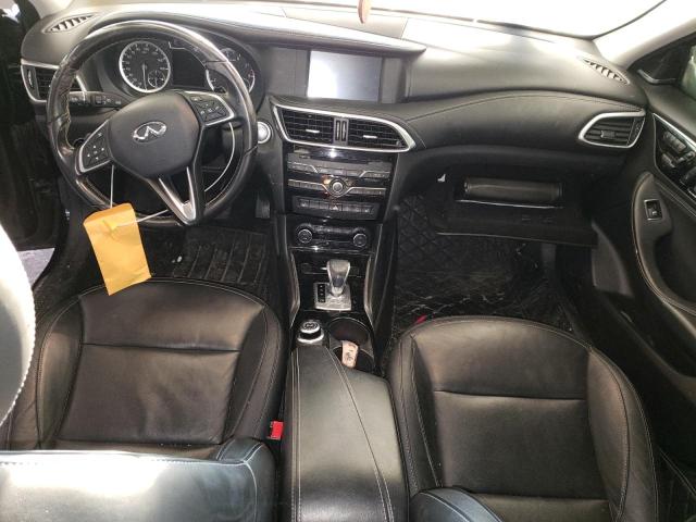 SJKCH5CR0HA036075 - 2017 INFINITI QX30 BASE BLACK photo 8