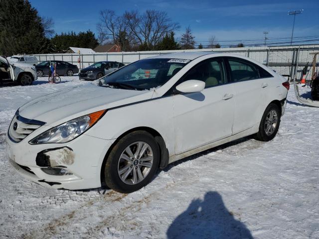 2013 HYUNDAI SONATA GLS, 