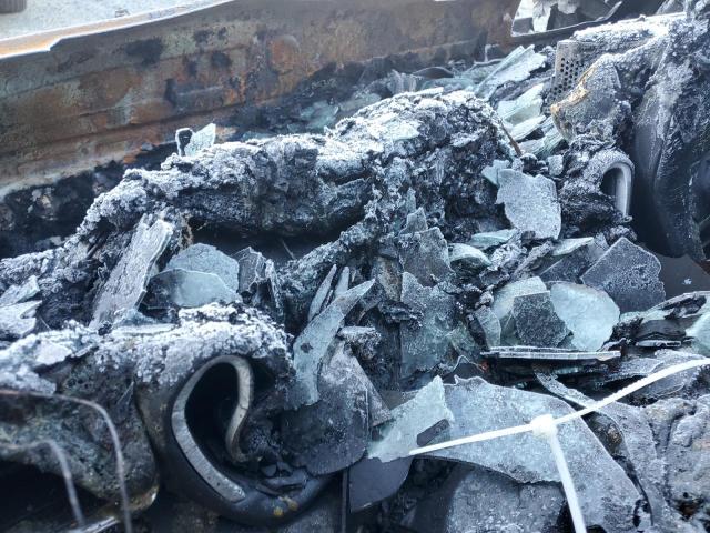 5TDGZRAH2MS032352 - 2021 TOYOTA HIGHLANDER XLE BLACK photo 9